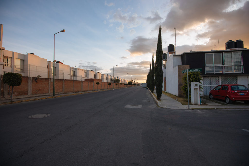 Die Hauptstraße von El Pilar