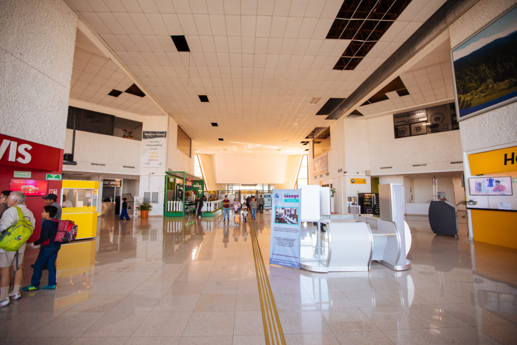 Richtung Security am Flughafen Puebla
